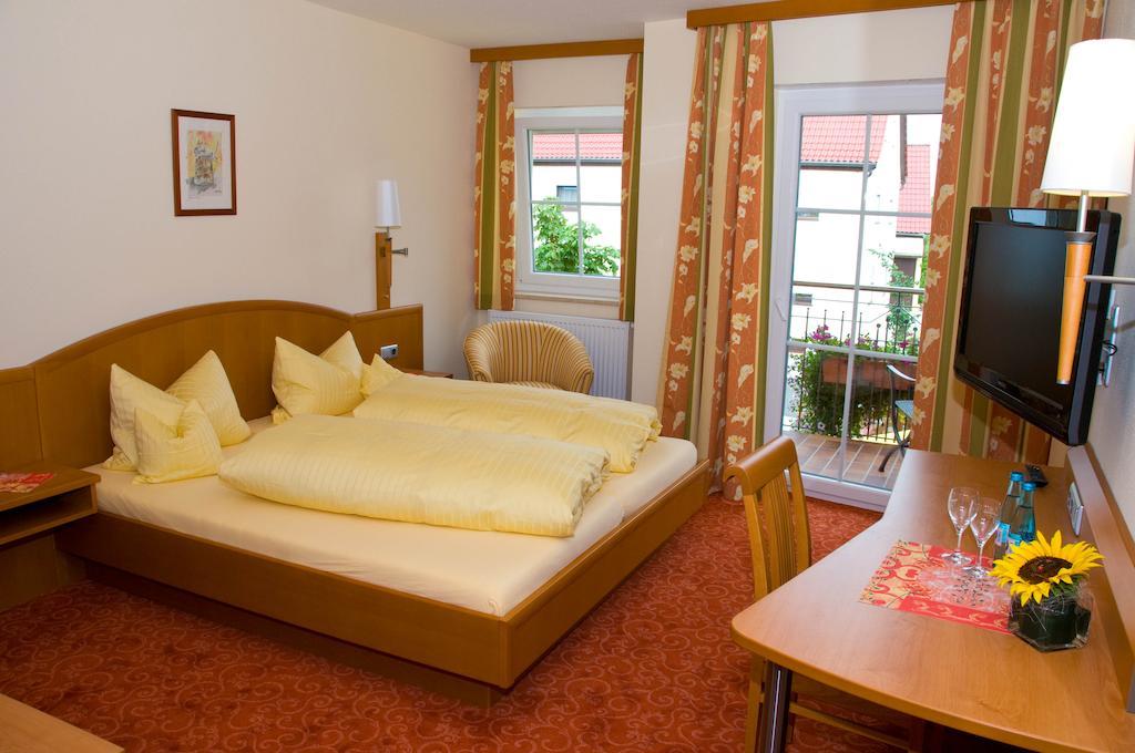 Gasthof Rose Flachslanden Zimmer foto